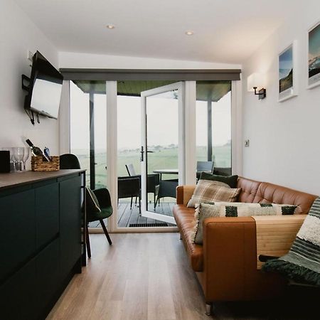 Luxury 2 Bedroom Glamping Pod With Hot Tub At Aganmore Farm Glamping - Pod 2 Ballycastle Zewnętrze zdjęcie