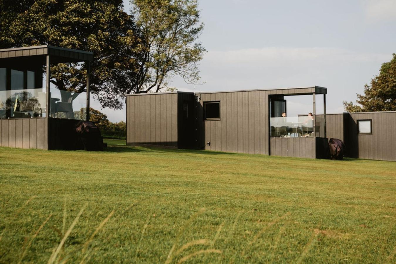Luxury 2 Bedroom Glamping Pod With Hot Tub At Aganmore Farm Glamping - Pod 2 Ballycastle Zewnętrze zdjęcie