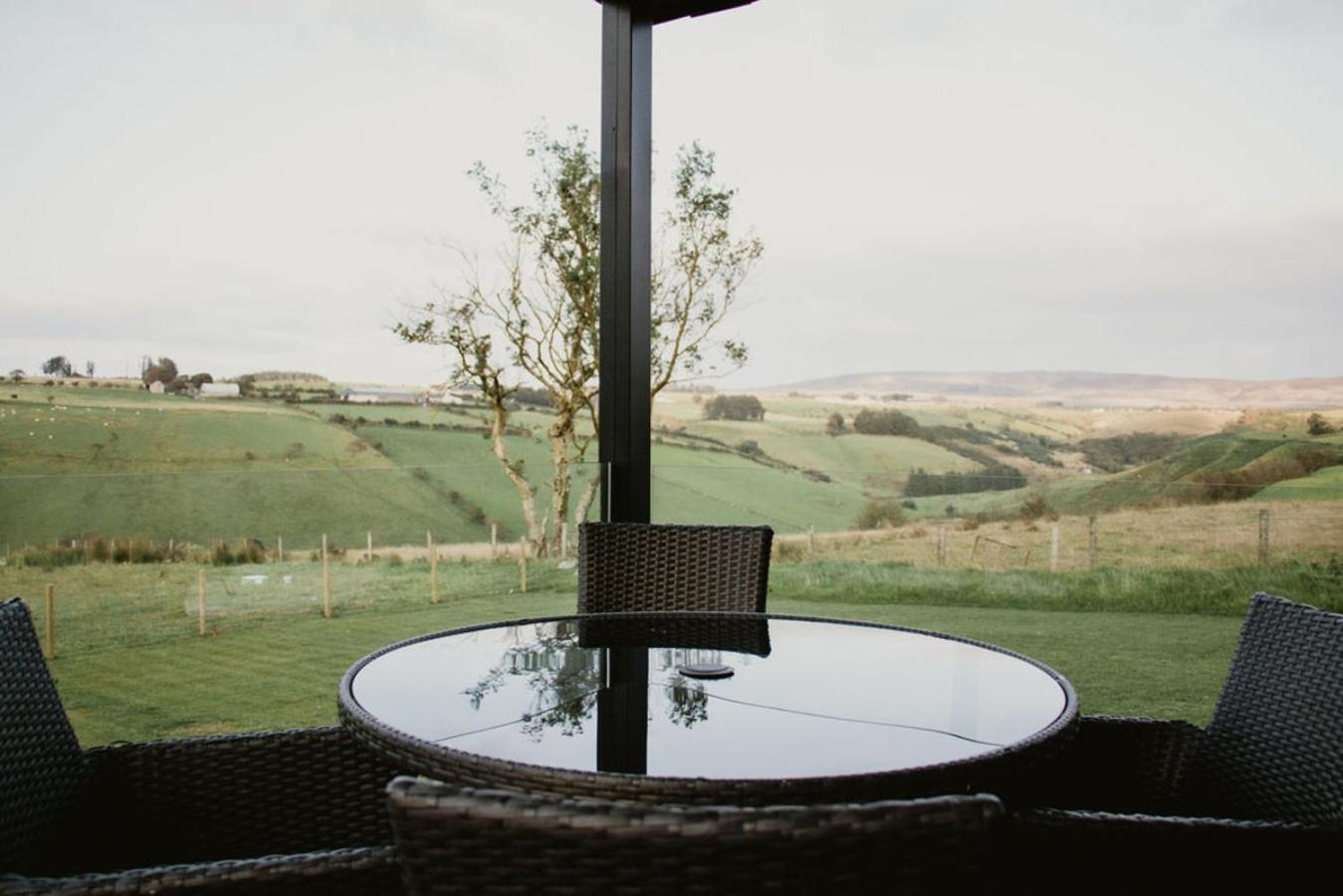 Luxury 2 Bedroom Glamping Pod With Hot Tub At Aganmore Farm Glamping - Pod 2 Ballycastle Zewnętrze zdjęcie