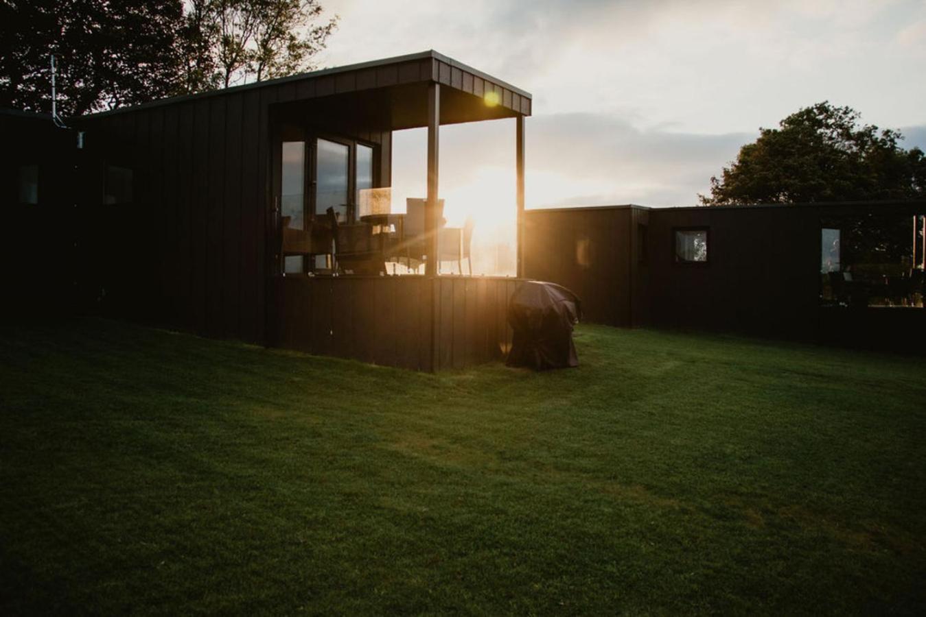 Luxury 2 Bedroom Glamping Pod With Hot Tub At Aganmore Farm Glamping - Pod 2 Ballycastle Zewnętrze zdjęcie